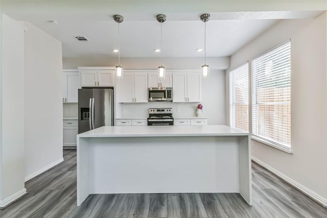 2604 Mid Lane, Houston, TX 77027