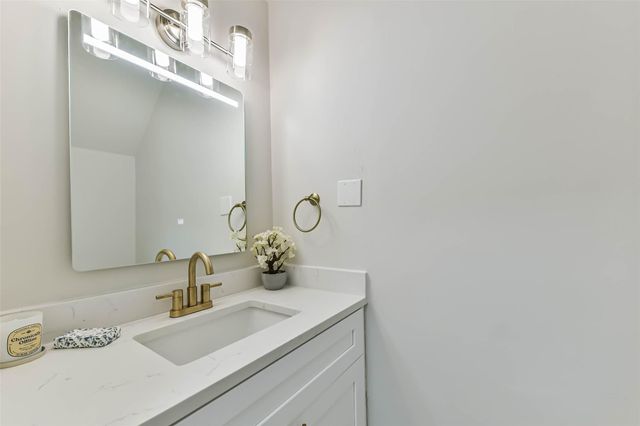 2604 Mid Lane, Houston, TX 77027