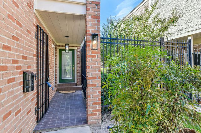 2604 Mid Lane, Houston, TX 77027