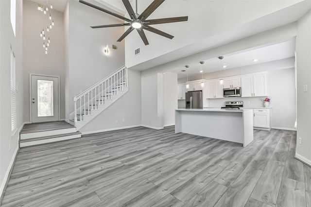 2604 Mid Lane, Houston, TX 77027