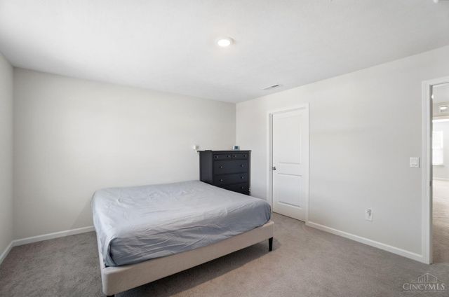 1716 Parkfield Way, Goshen Twp, OH 45122