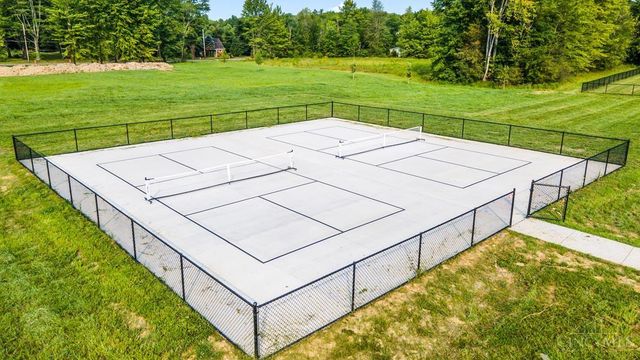 1716 Parkfield Way, Goshen Twp, OH 45122