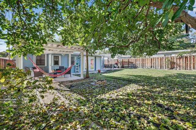 131 SW 7th Terrace, Hallandale Beach, FL 33009