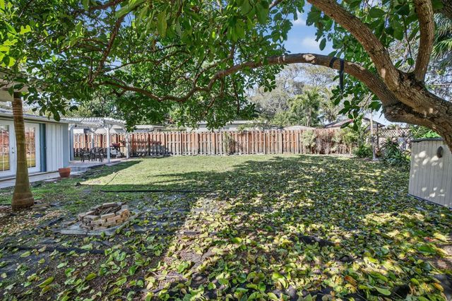 131 SW 7th Terrace, Hallandale Beach, FL 33009