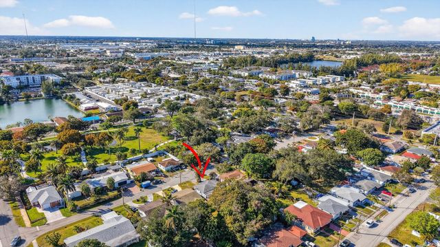 131 SW 7th Terrace, Hallandale Beach, FL 33009