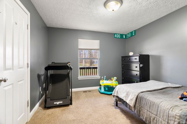 3896 E Hiawatha Court, Monticello, IN 47960