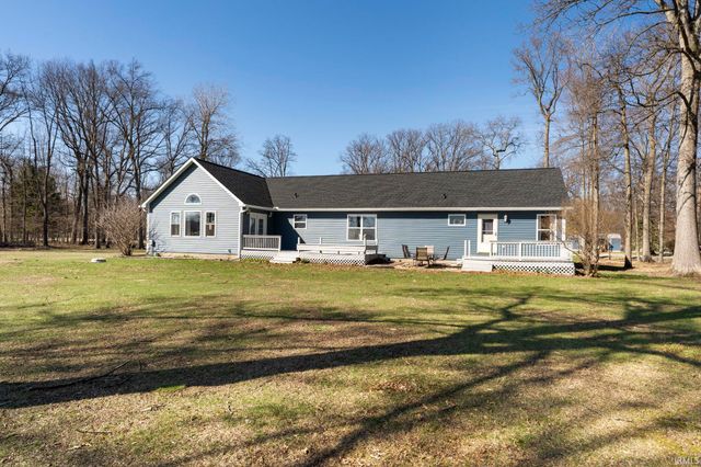 3896 E Hiawatha Court, Monticello, IN 47960