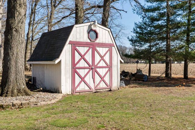 3896 E Hiawatha Court, Monticello, IN 47960