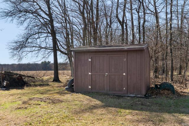 3896 E Hiawatha Court, Monticello, IN 47960