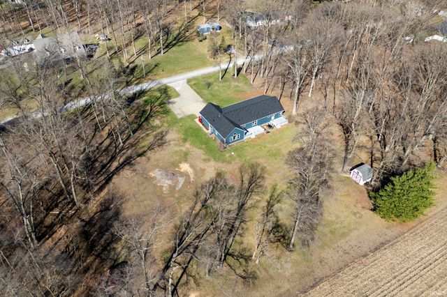 3896 E Hiawatha Court, Monticello, IN 47960