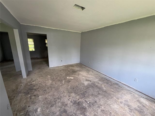5230 Greylog Drive, Houston, TX 77048