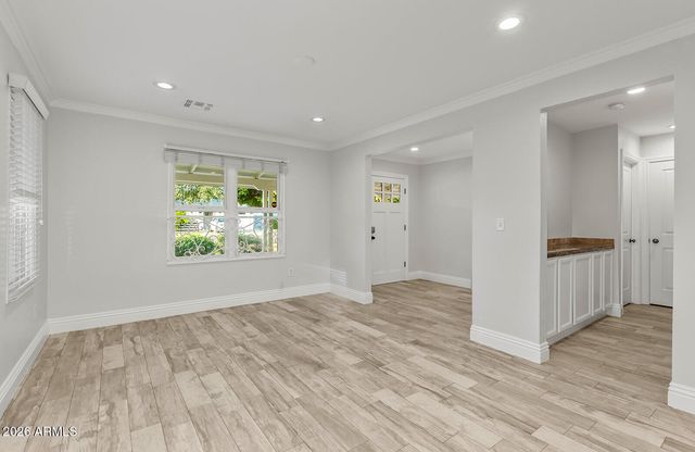 1229 E OREGON Avenue, Phoenix, AZ 85014