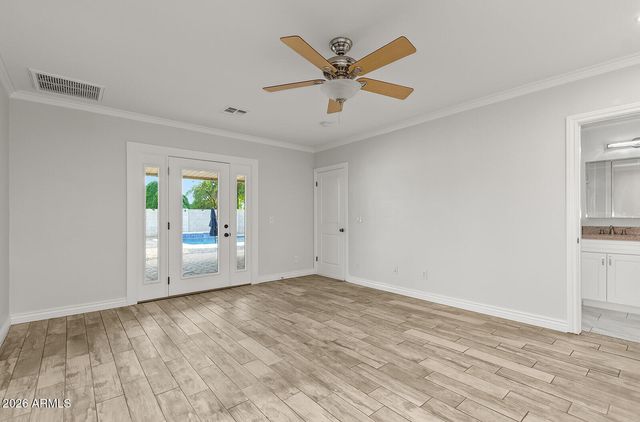 1229 E OREGON Avenue, Phoenix, AZ 85014