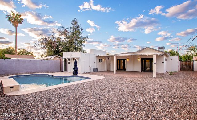 1229 E OREGON Avenue, Phoenix, AZ 85014