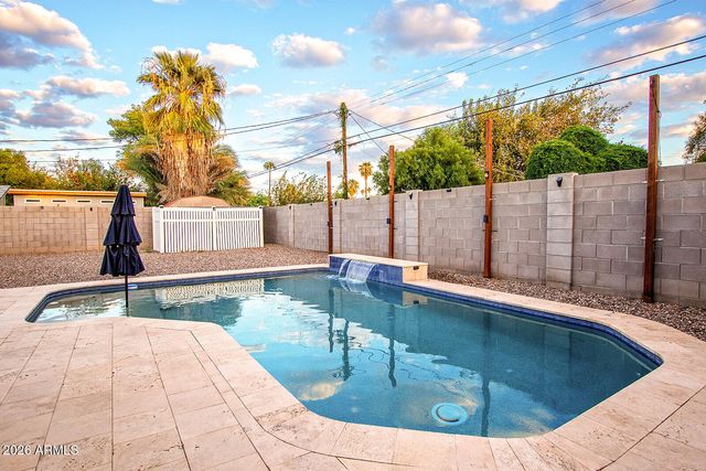 1229 E OREGON Avenue, Phoenix, AZ 85014