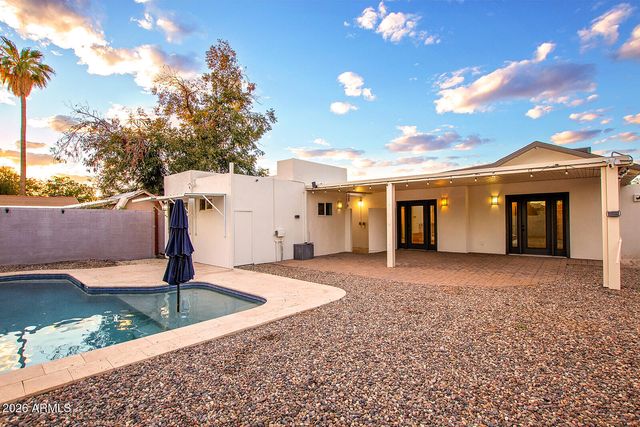 1229 E OREGON Avenue, Phoenix, AZ 85014