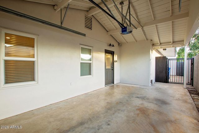 1229 E OREGON Avenue, Phoenix, AZ 85014