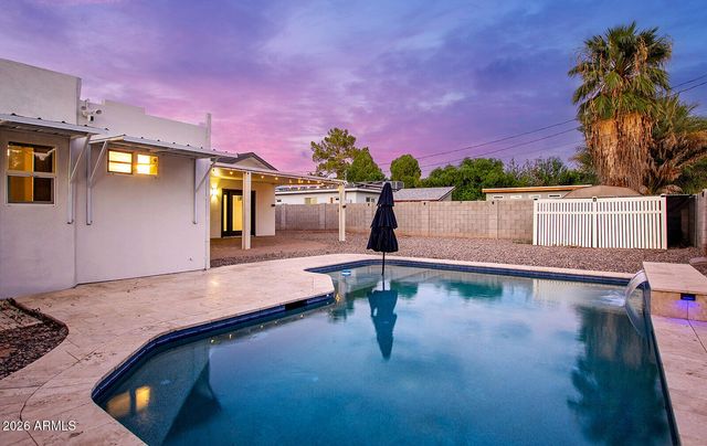 1229 E OREGON Avenue, Phoenix, AZ 85014