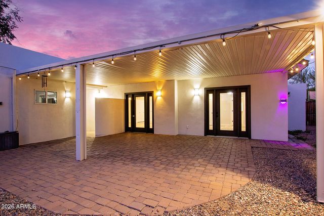 1229 E OREGON Avenue, Phoenix, AZ 85014