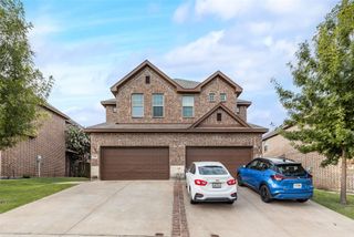 1014 W Sierra Vista Court, Midlothian, TX 76065