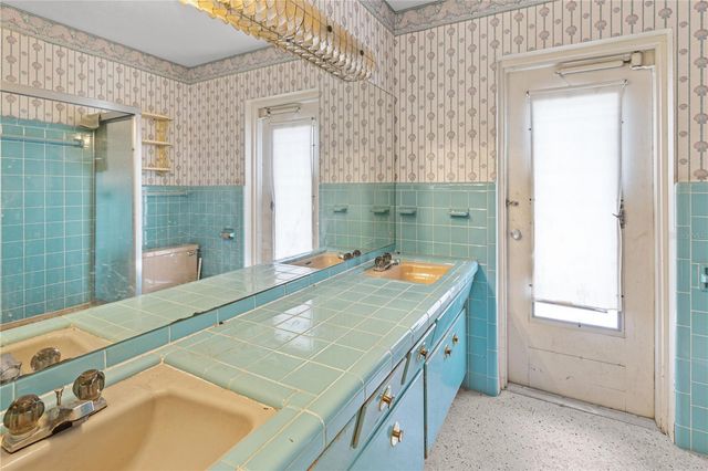 5331 98TH WAY N, St Petersburg, FL 33708
