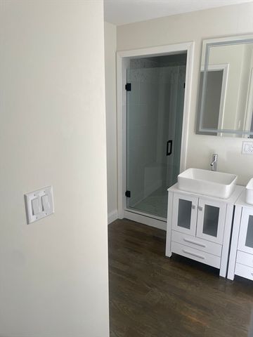 236 Elm St, East Bridgewater, MA 02333