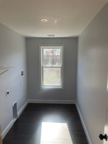 236 Elm St, East Bridgewater, MA 02333