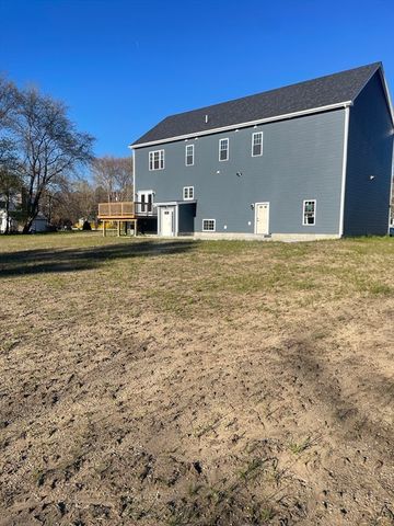 236 Elm St, East Bridgewater, MA 02333