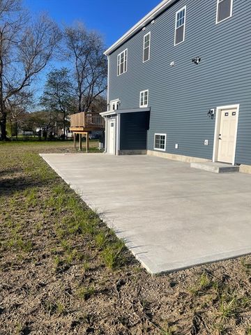 236 Elm St, East Bridgewater, MA 02333