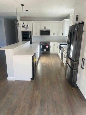 236 Elm St, East Bridgewater, MA 02333