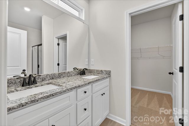 3633 Saddlebred Drive, Gastonia, NC 28052