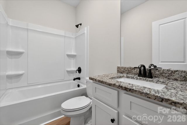 3633 Saddlebred Drive, Gastonia, NC 28052