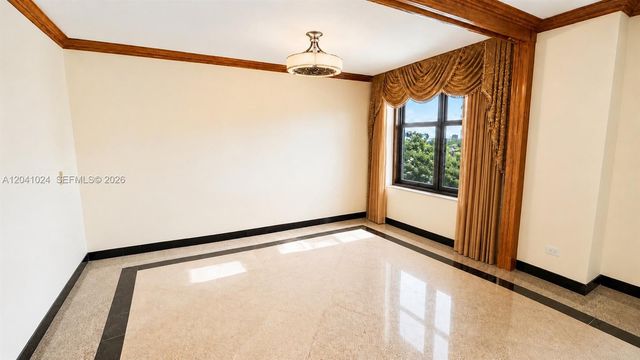 9801 Collins Ave 3U, Bal Harbour, FL 33154