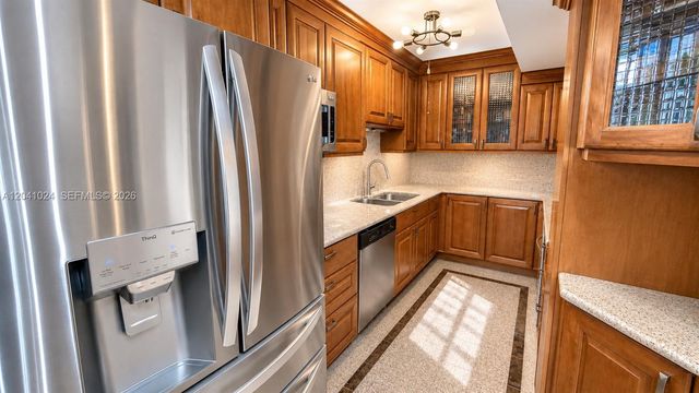 9801 Collins Ave 3U, Bal Harbour, FL 33154