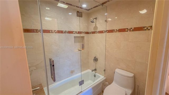 9801 Collins Ave 3U, Bal Harbour, FL 33154