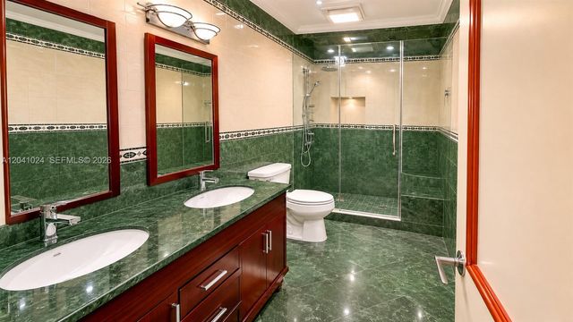 9801 Collins Ave 3U, Bal Harbour, FL 33154