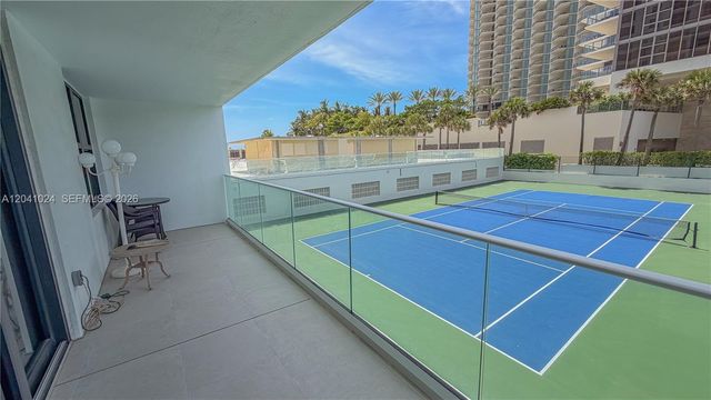 9801 Collins Ave 3U, Bal Harbour, FL 33154