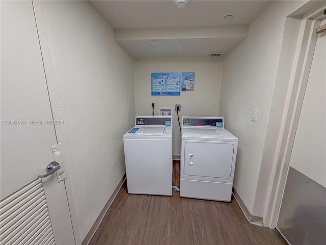 9801 Collins Ave 3U, Bal Harbour, FL 33154