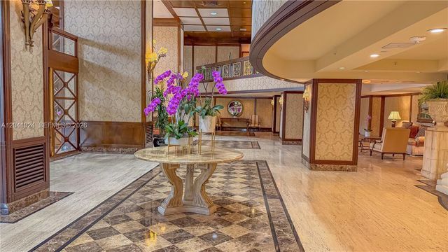 9801 Collins Ave 3U, Bal Harbour, FL 33154