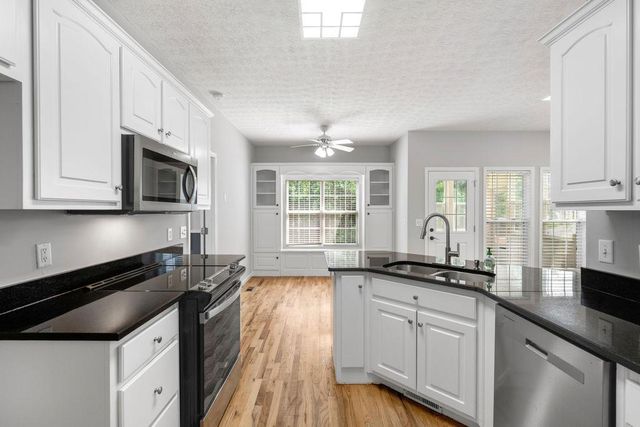 3604 Maple Forge Lane, Gainesville, GA 30504