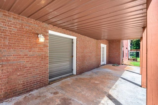3604 Maple Forge Lane, Gainesville, GA 30504
