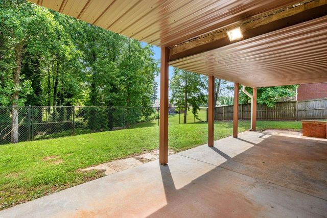 3604 Maple Forge Lane, Gainesville, GA 30504