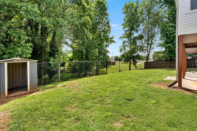 3604 Maple Forge Lane, Gainesville, GA 30504