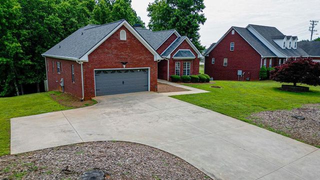 3604 Maple Forge Lane, Gainesville, GA 30504