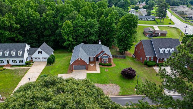 3604 Maple Forge Lane, Gainesville, GA 30504