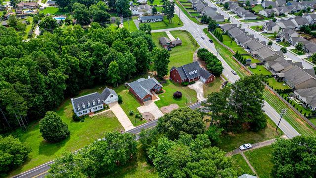 3604 Maple Forge Lane, Gainesville, GA 30504