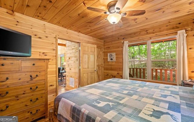 2239 Dean Mountain Road, Cleveland, GA 30528