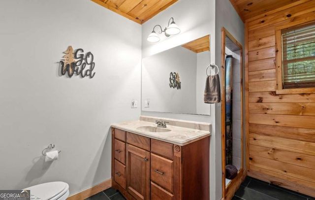 2239 Dean Mountain Road, Cleveland, GA 30528