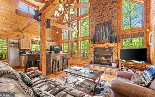 2239 Dean Mountain Road, Cleveland, GA 30528