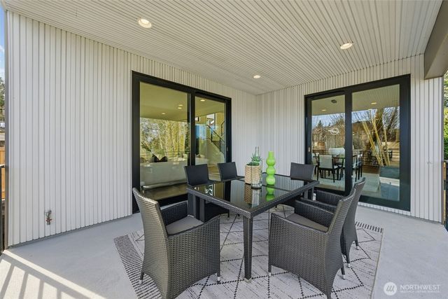 16068 SE 44TH Court, Bellevue, WA 98006